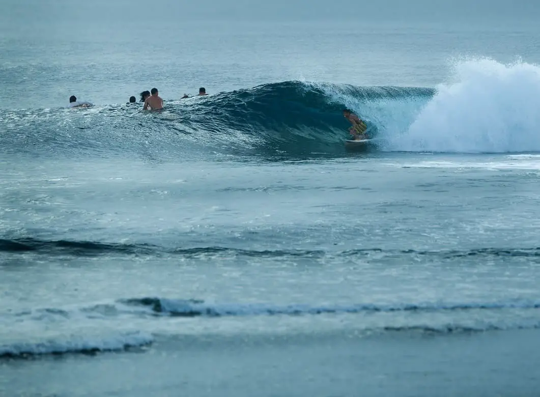 Surf the Philippines