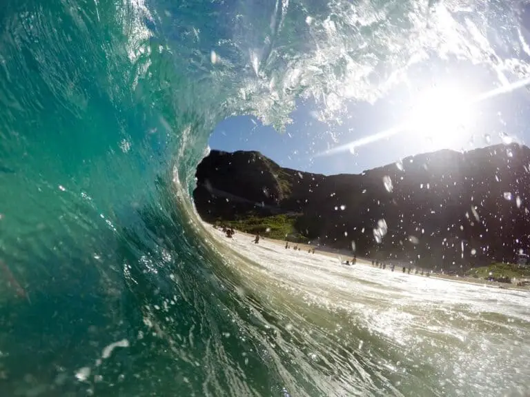 Surf Spots in Hawaii- The Complete Guide to Surfing in Hawaii