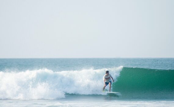 Best Surf Spots in Peru for Beginners