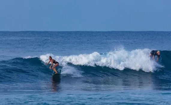 Best Surf Spots in Sri Lanka for Beginners