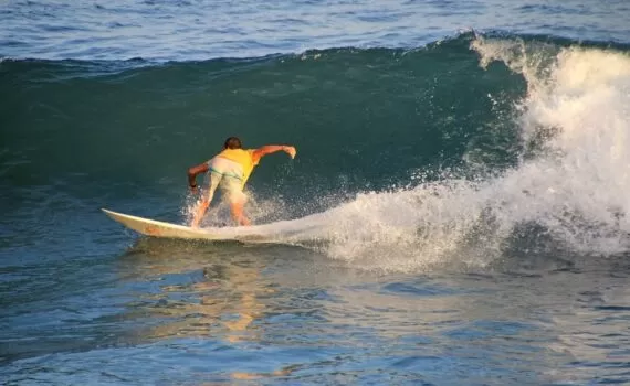 Best Surf Spots in El Salvador for Beginners
